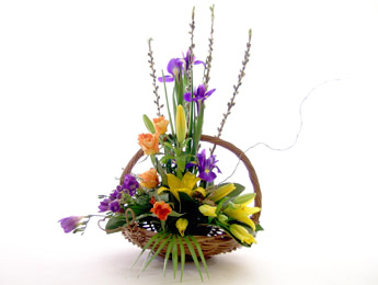 basket_flower_arrangements.jpg